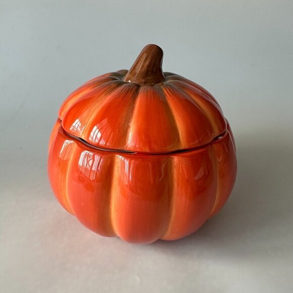 FTD Other - FTD 6 1/2 inch Orange Ceramic Fall Halloween Pumpkin Cookie Jar Decoration